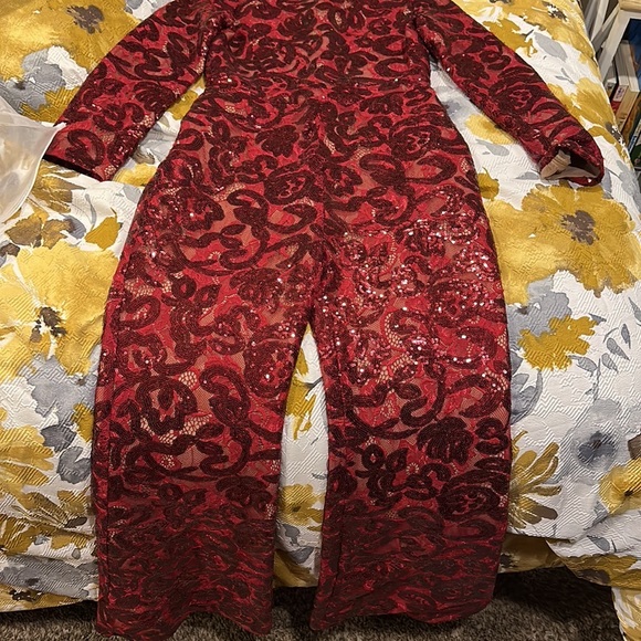 Red sequence jump suit. - Picture 7 of 8